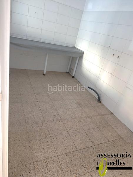 Foto 82a5d044-efc1-4900-b180-4088a13fbb88. Rent business premise with heating in Torrelles de Llobregat