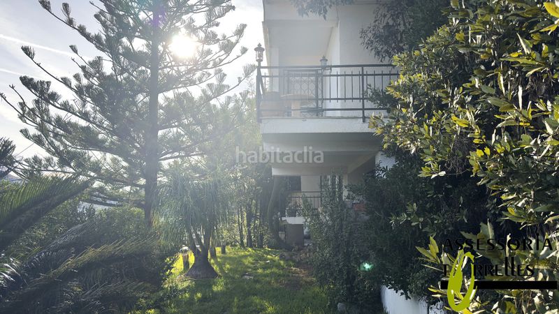 Foto b4962c83-c1b9-4b9c-95d0-9b6ccf6799ff. Xalet amb xemeneia calefacció aparcament a Torrelles de Llobregat