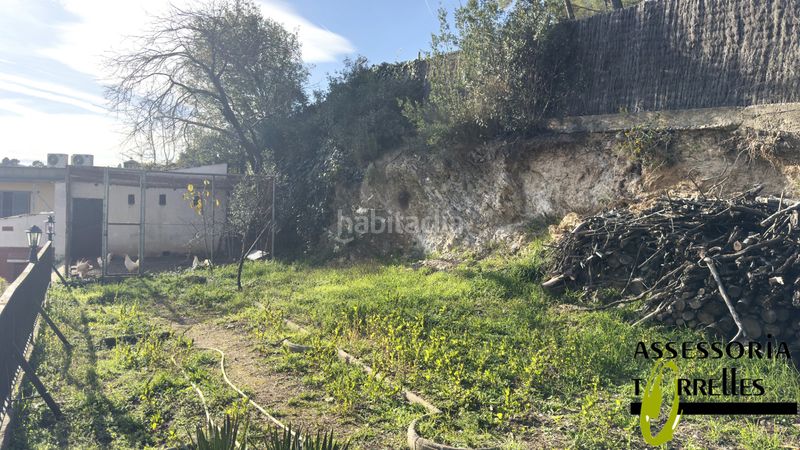 Foto c42ce64f-ea99-419a-99ac-165009c1a36e. Xalet amb xemeneia calefacció aparcament a Torrelles de Llobregat