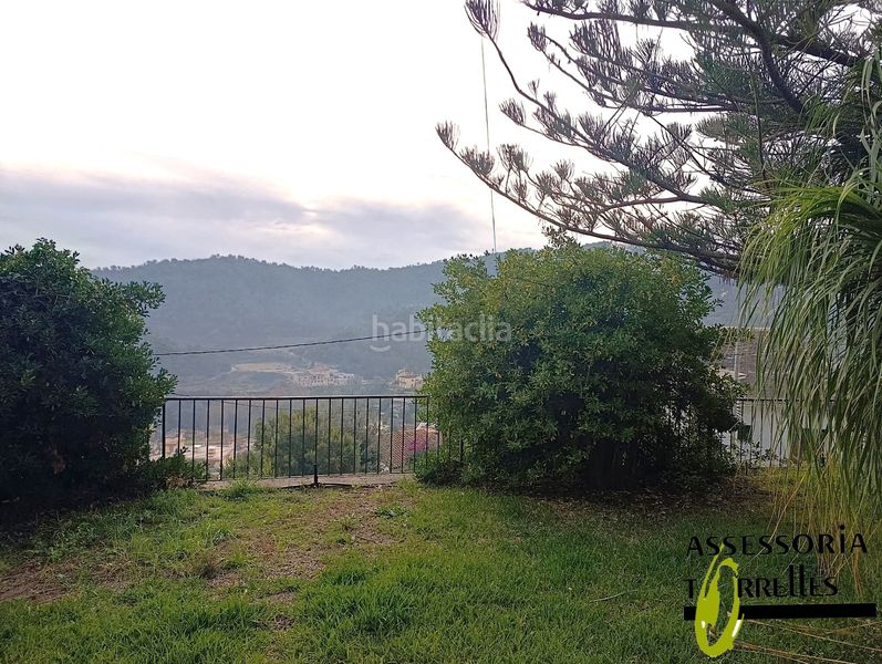 Foto cc7cbec0-0792-44bc-b5e4-6c63ff587f02. Xalet amb xemeneia calefacció aparcament a Torrelles de Llobregat