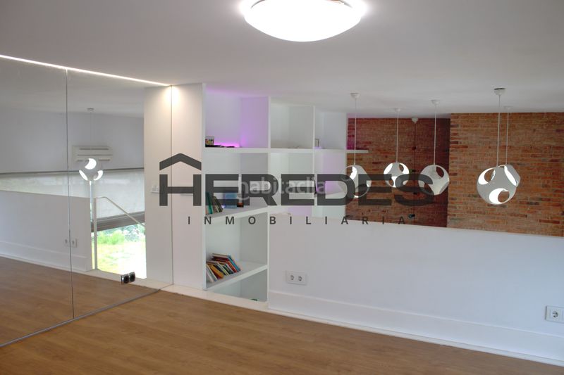 Foto 0573dd6d-9597-45b9-9602-9bca5e1b75f8. Casa amb calefacció piscina a Torrelles de Llobregat