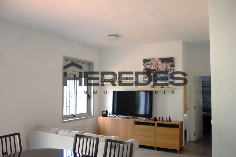 Foto 1b3f06df-6cd3-4534-9504-d28b9e415466. Casa amb calefacció piscina a Torrelles de Llobregat