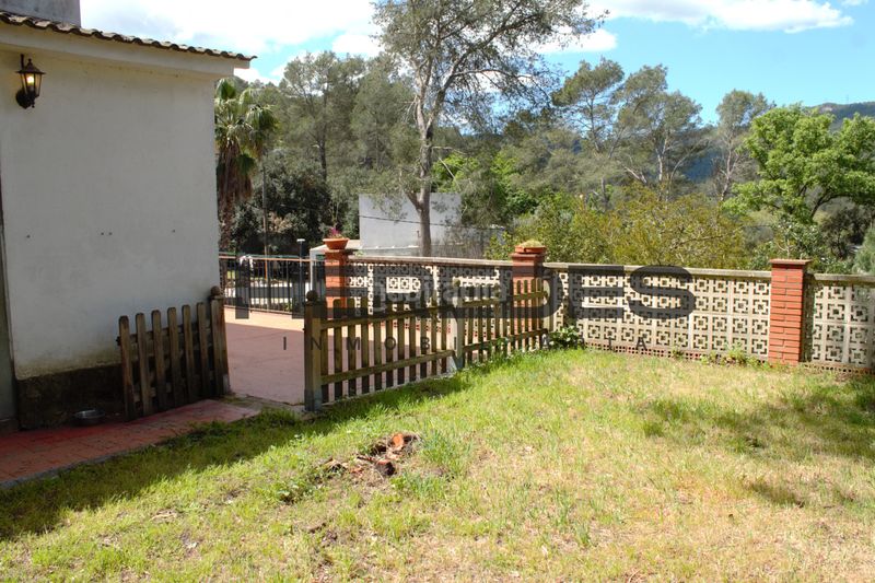 Foto 37e8b907-fdc6-4521-8634-6f585c5e9fce. Casa amb calefacció piscina a Torrelles de Llobregat