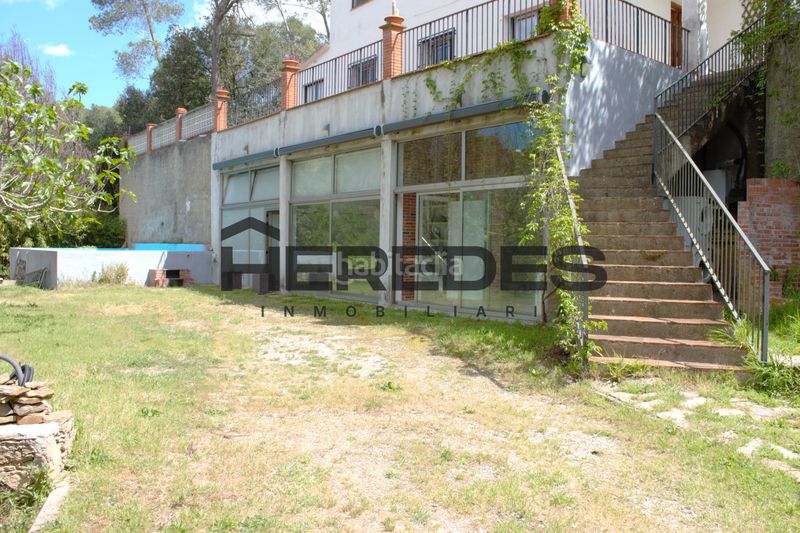Foto 8e3b4bf0-bda2-478f-ba36-c04bc8841b59. Casa amb calefacció piscina a Torrelles de Llobregat