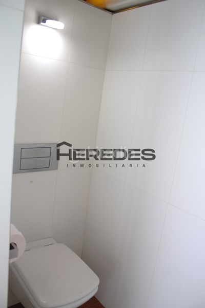 Foto fa972a98-59fb-44dc-b93e-69105937ffd3. Casa amb calefacció piscina a Torrelles de Llobregat