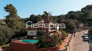 Casa in Torrelles de Llobregat. Con todas las comodidades