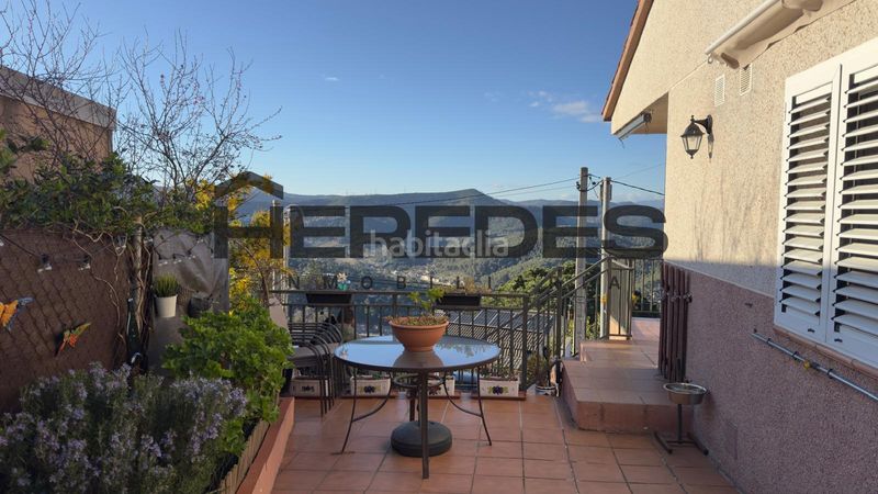 Foto dfa9d801-8e31-4576-836b-2f99fc683410. Casa amb calefacció a Torrelles de Llobregat