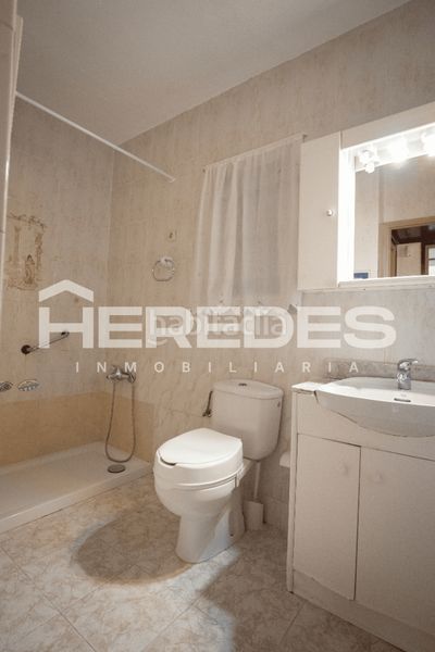 Foto 203ae55f-da95-426d-a7f4-f34798219f16. Pis a Torrelles de Llobregat