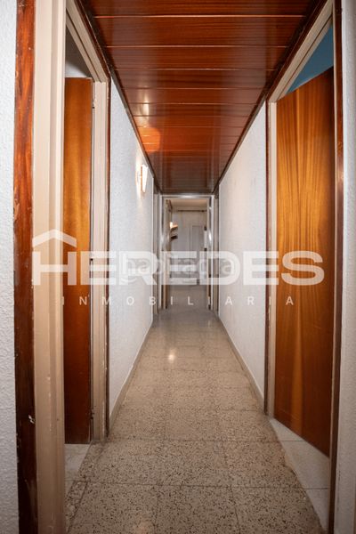 Foto 265f43f4-824e-40e2-8d2b-5641dded3876. Pis a Torrelles de Llobregat