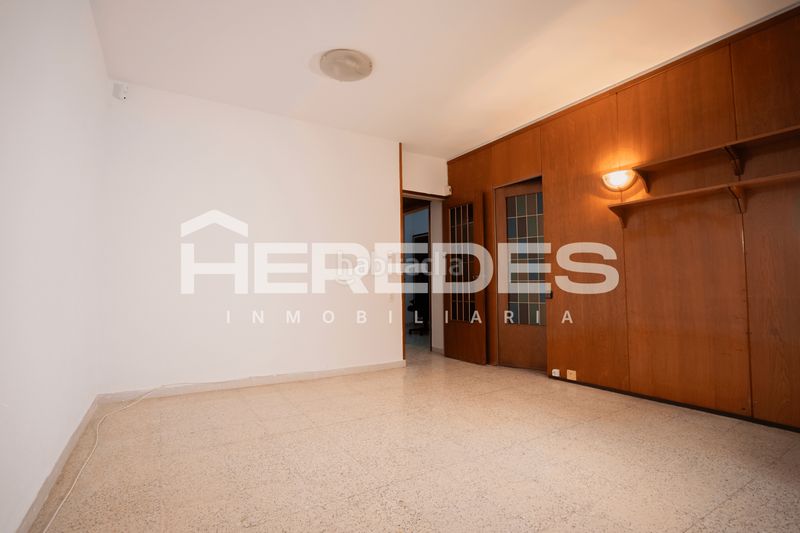 Foto 45ac8b8e-8531-429c-8f23-8876ad62a94d. Pis a Torrelles de Llobregat