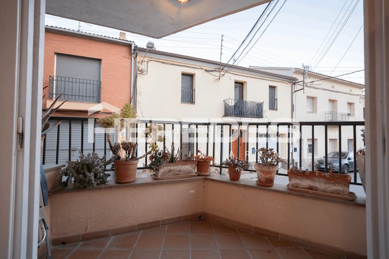 Foto ff0f8aa4-4aae-48c9-85da-786ae53c8f7f. Pis a Torrelles de Llobregat