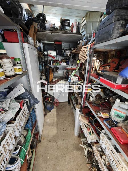 Foto ccb06f92-b0c4-4e78-ae2d-5a73629a086c. Casa amb xemeneia calefacció aparcament piscina a Torrelles de Llobregat