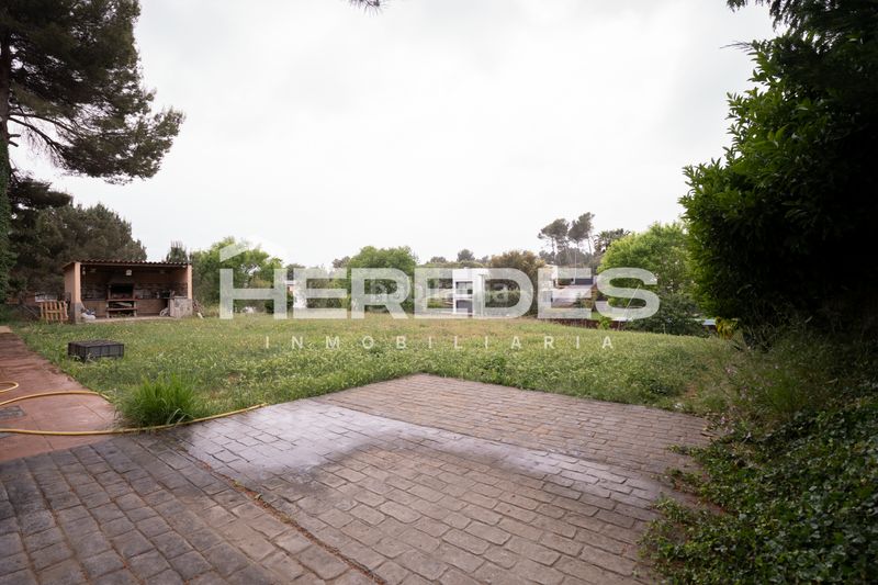 Foto 873b4c6e-a979-4774-ba40-a4a0e8da3098. Casa amb xemeneia calefacció aparcament a Castellarnau Sabadell