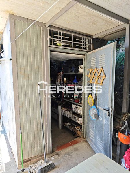 Foto ef85ba80-aacd-4d6d-8147-e1f712e107ff. Casa amb xemeneia calefacció aparcament piscina a Torrelles de Llobregat