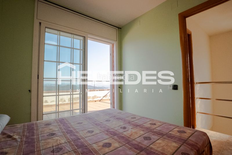 Foto 04de38cd-7373-4fba-a006-9fbf5aff8325. Casa amb calefacció aparcament a Torrelles de Llobregat
