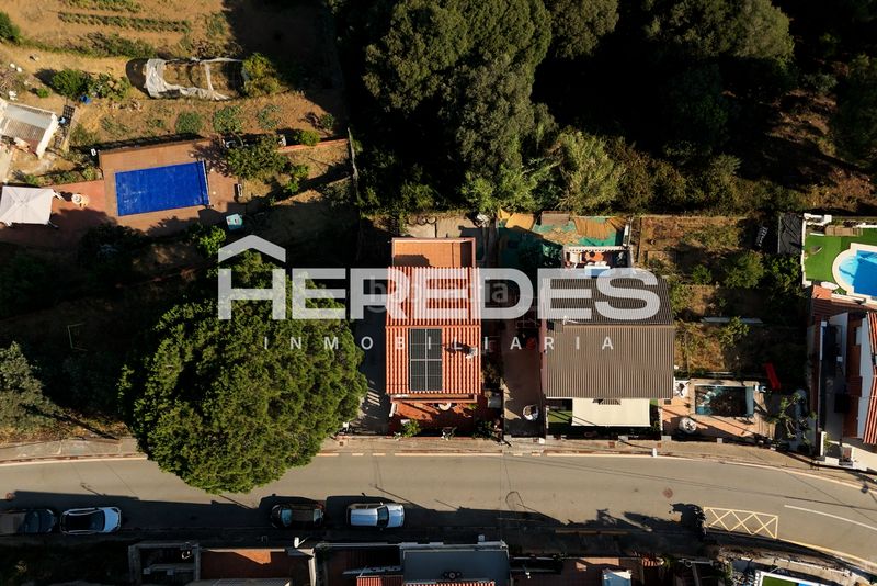 Foto 5cd4c6a8-a97a-47b8-96ec-abfd5d14aa54. Casa amb calefacció aparcament a Torrelles de Llobregat