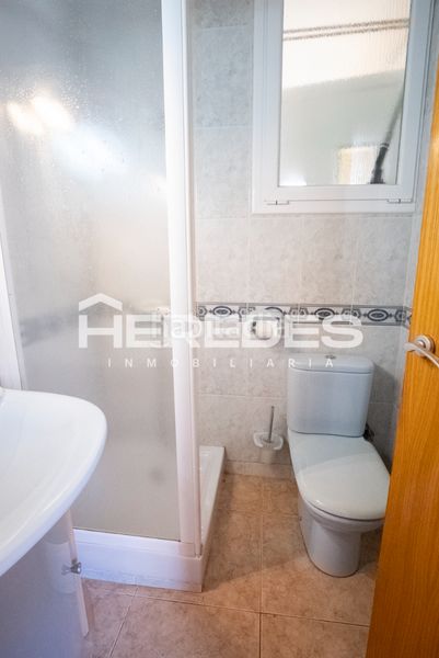 Foto bef136ec-5eb0-4623-8e07-60130a015dee. Casa amb calefacció aparcament a Torrelles de Llobregat