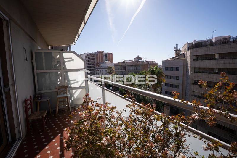 Foto 0115c696-1cdf-4608-b968-920ba747238b. Pis amb calefacció aparcament a Putget - Farró Barcelona