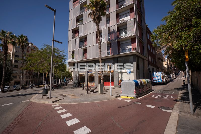 Foto 6d145fed-22be-4b22-88a5-9bcb1eba2eed. Pis amb calefacció aparcament a Putget - Farró Barcelona