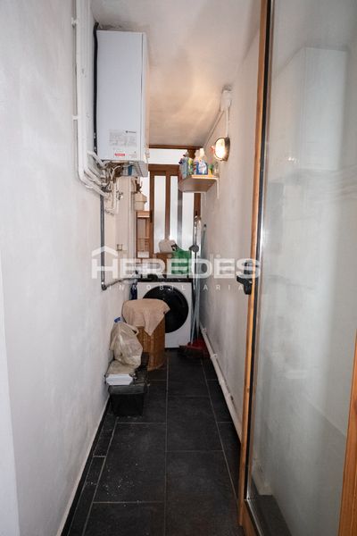Foto a2b930b2-d5cc-4acc-9fa2-e4c35afe33da. Pis amb calefacció aparcament a Putget - Farró Barcelona