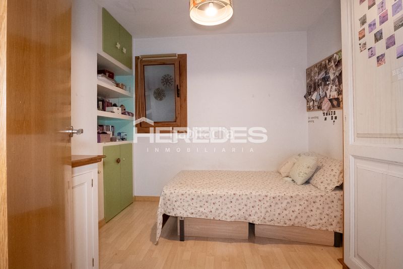 Foto e5cb752d-7329-46b9-99c8-82ea88ec7056. Pis amb calefacció aparcament a Putget - Farró Barcelona