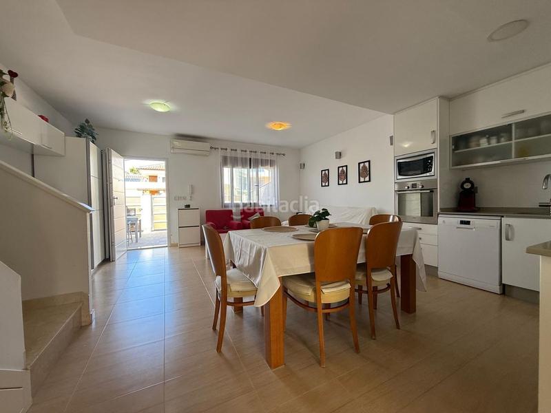 Foto 9aab7309-57d3-4c48-91a5-77ec6772b24e. Chalet in avenida josé maría sanz fargas 30 in Lo Pagán San Pedro del Pinatar