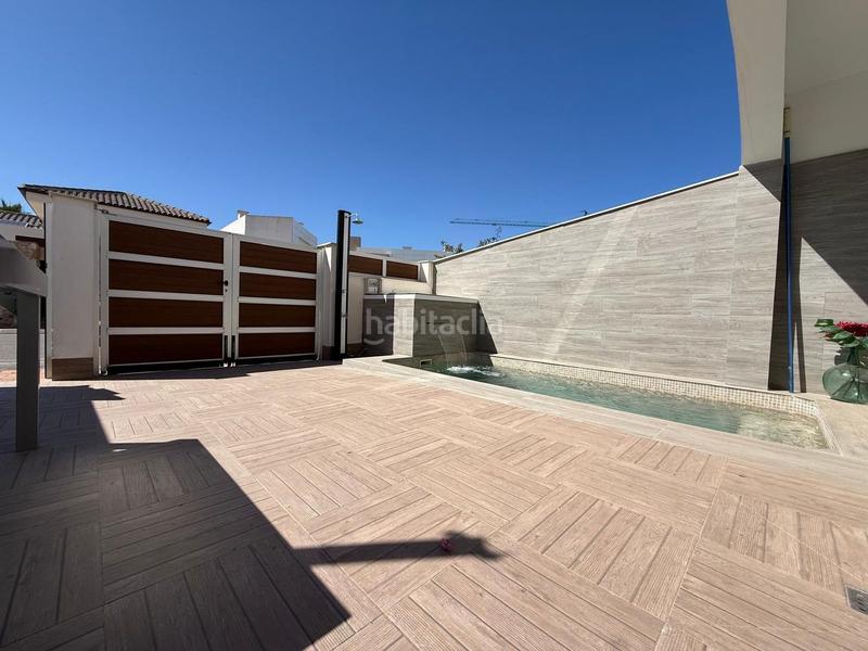 Foto dfeb1460-1f20-4aeb-ad8b-a0d6cd4f2a88. Chalet in avenida josé maría sanz fargas 30 in Lo Pagán San Pedro del Pinatar