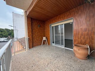 Chalet in Calle general varela 5