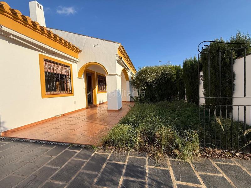 Foto e90c36e6-68f2-46fd-bc4a-34d6974a1dec. Casa bifamiliare con parcheggio piscina in Pueblo Latino Pilar de la Horadada