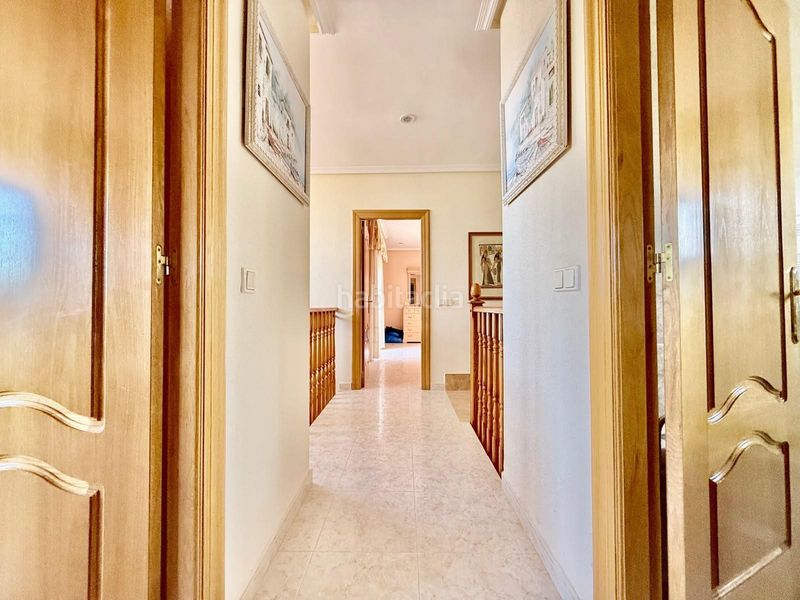 Foto 36868336-4983-4834-8b3e-a7ceca271b43. Chalet en calle calle luz 60 en Centro Alcázares (Los)