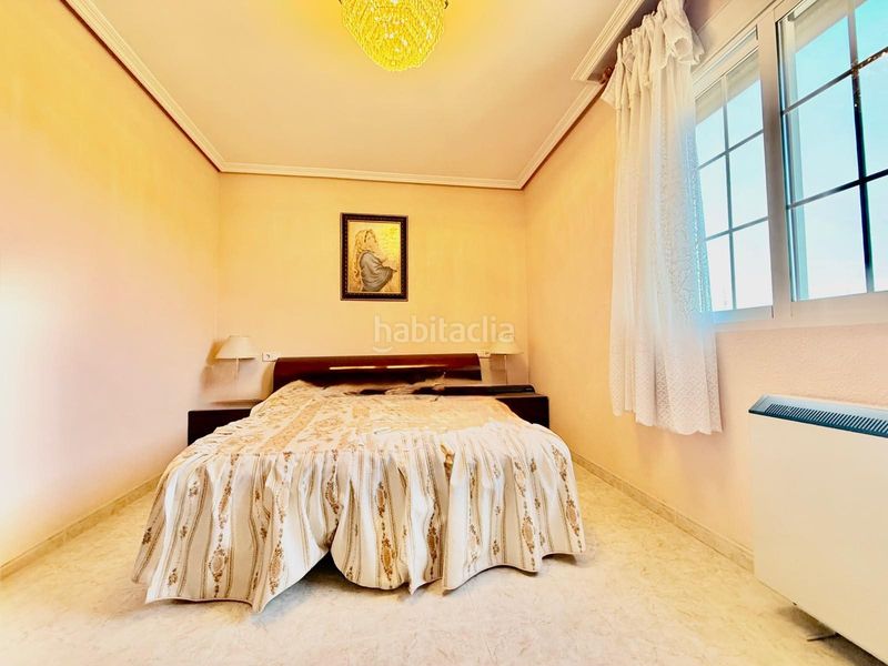 Foto 42b27e39-838a-4b79-86f5-8da53ca632eb. Chalet en calle calle luz 60 en Centro Alcázares (Los)