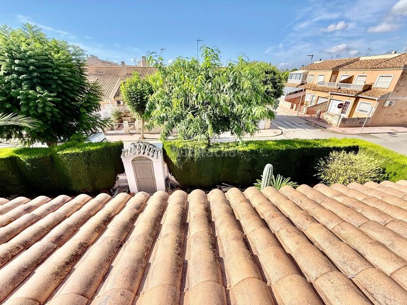 Foto 43c0c232-cb8e-4fc1-9287-b9b5be767b6f. Chalet en calle calle luz 60 en Centro Alcázares (Los)