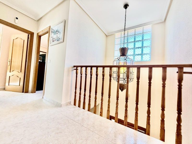 Foto 9f50e8f4-b8dd-4d08-9d2e-53ceb267930d. Chalet en calle calle luz 60 en Centro Alcázares (Los)
