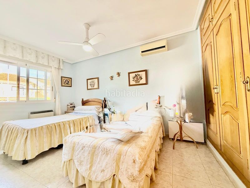 Foto d498538a-72c5-40e5-9d35-166e4b86273d. Chalet en calle calle luz 60 en Centro Alcázares (Los)