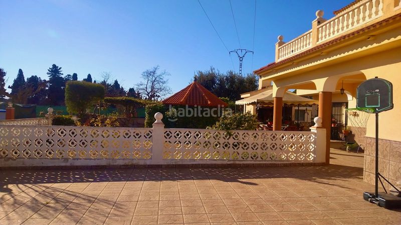 Foto 123d8abd-1293-498e-973b-38d5ab7b86e9. Xalet amb xemeneia calefacció aparcament piscina a Vinaròs