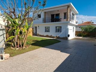 Chalet  Carrer de la batallola. Chalet en venta en zona saldonar