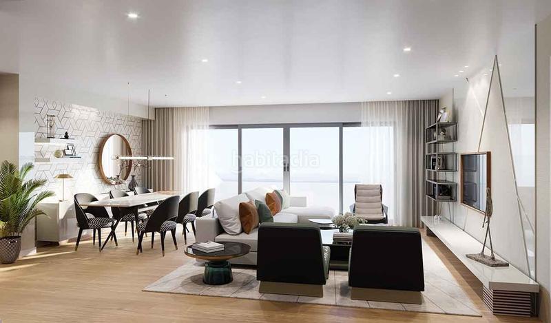 Foto 6ceb3af4-d426-473d-b2e0-338e70e8070a. Ático espectacular ático muy soleado de 4 habitaciones y 3 cuartos de baño con magnificas vistas al mar en Fuengirola