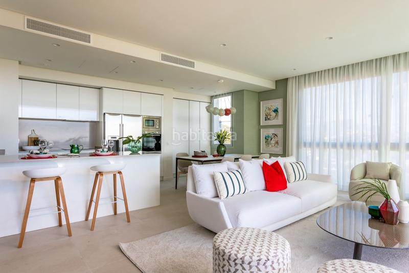 Foto 91154fd8-31c1-40d3-b534-e1dc4ac67439. Ático maravilloso ático con solárium orientado al sur con 3 habitaciones y 3 baños con vistas al mar. en Benahavís