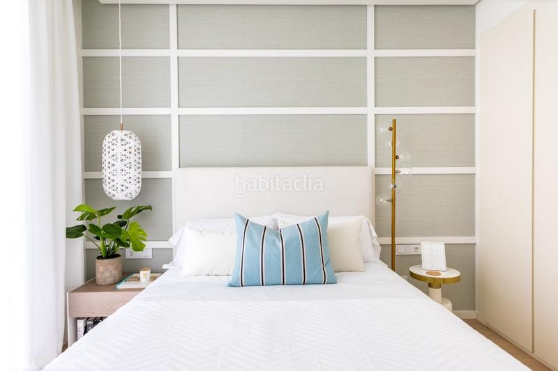 Foto b6c7c016-bc6e-44a5-8c7c-3a431c895487. Ático maravilloso ático con solárium orientado al sur con 3 habitaciones y 3 baños con vistas al mar. en Benahavís