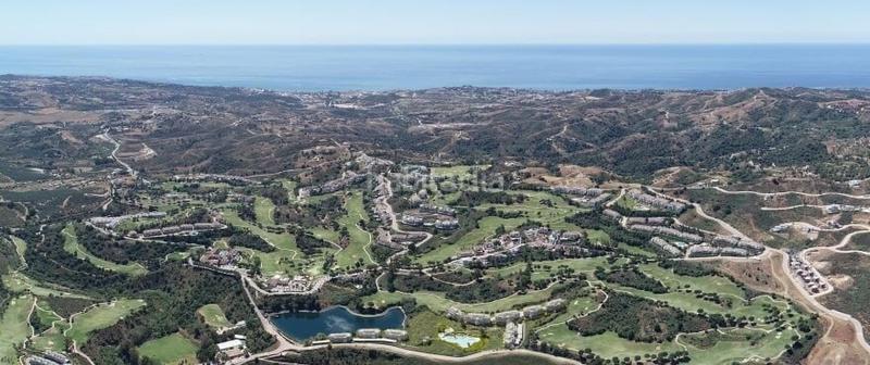 Foto 50b43f93-b866-4961-b5cd-3a591f251f11. Duplex avec chauffage parking piscine dans La Cala Golf - Lagar Martell Mijas