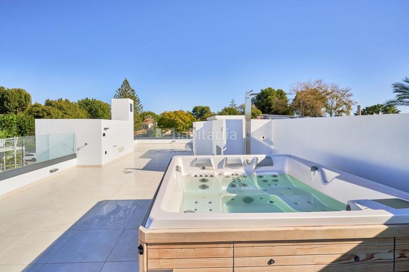 Foto 81e200a4-1384-4028-96de-d78deea08d23. Casa pareada espectacular villa pareada de gran lujo en la zona más exclusiva de toda la costa del sol en Marbella