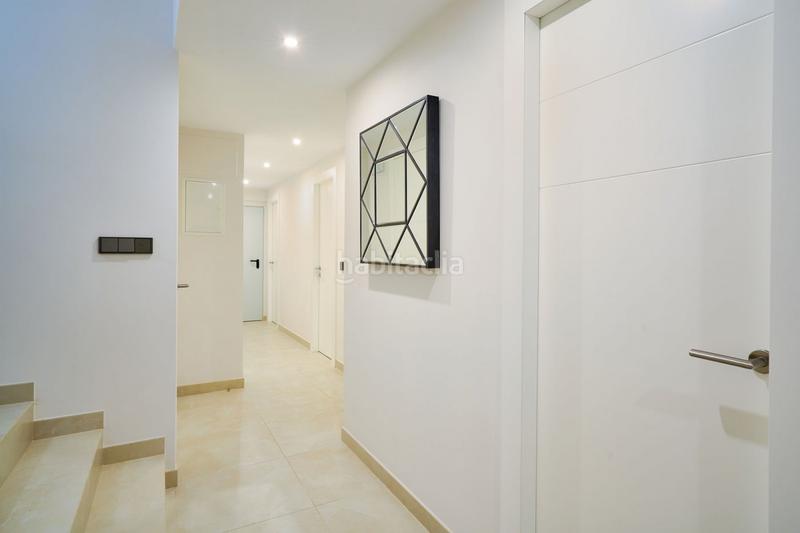 Foto c035e759-6edc-4c4c-a43f-b106cfa98462. Casa pareada espectacular villa pareada de gran lujo en la zona más exclusiva de toda la costa del sol en Marbella
