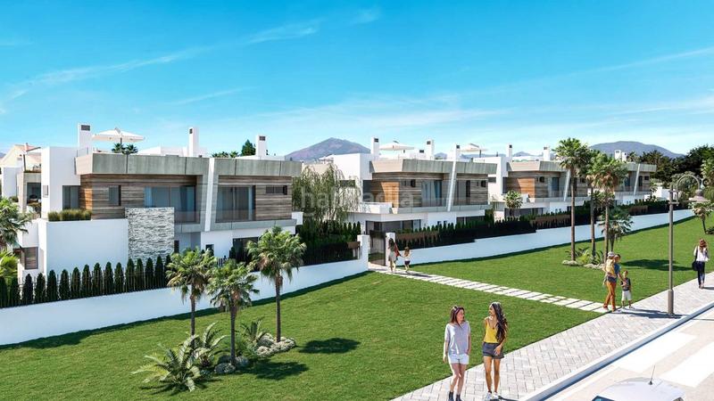 Foto c93d9a31-ebd3-4482-8db3-38d2b4e7c5d9. Casa pareada espectacular villa pareada de gran lujo en la zona más exclusiva de toda la costa del sol en Marbella