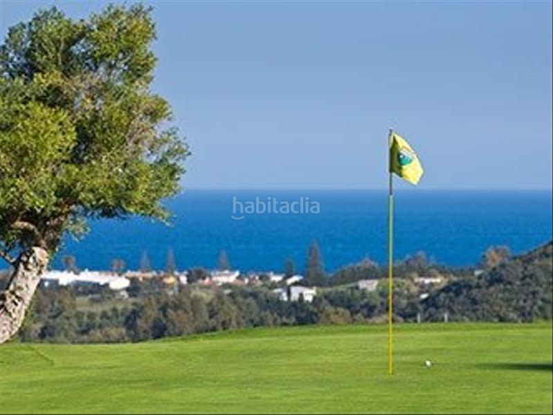 Foto aea4028d-c669-4bc0-81e4-20e525339f0b. Piso inversión increíble esta oportunidad única se localiza en un entorno muy atractivo en Estepona