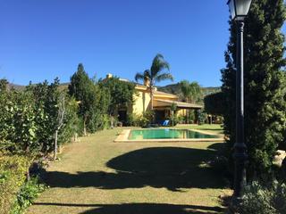 Masia  Pasaje sierra parda. Espectacular finca con más de 10.000 m2 de parcela en una magnif