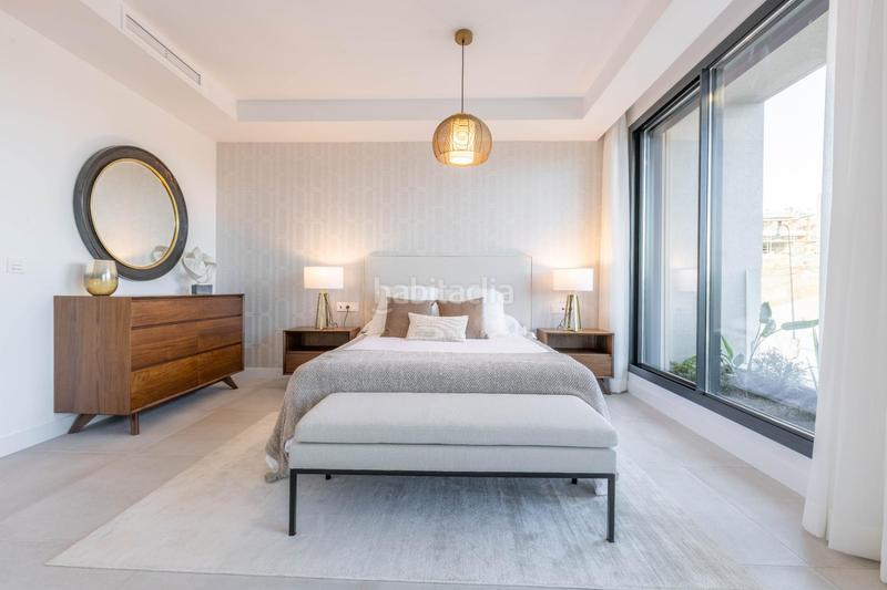 Foto 5c02484f-d809-4756-9733-a36f3b212d13. Casa adosada te proponemos esta espectacular vivienda con grandes terrazas estratégicamente ubicada en Mijas