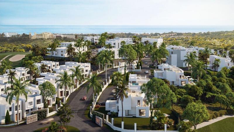 Foto 6bbb324b-d1b7-48a8-b536-ae1563462898. Apartment with heating parking pool in bahía de Marbella Marbella