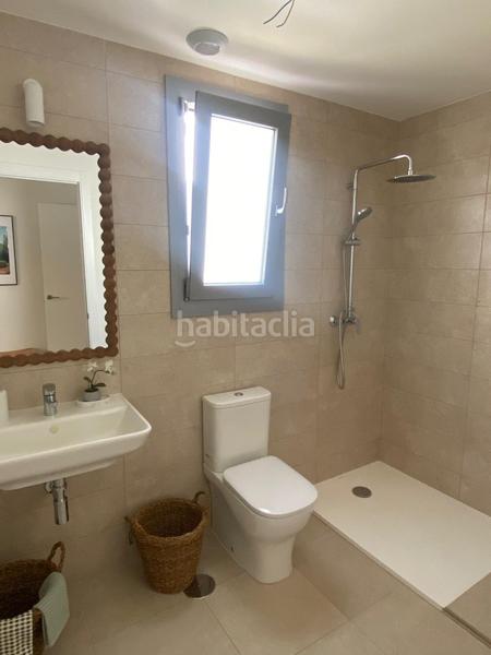 Foto 5f59f7a2-e094-4c50-885a-74f5dc177818. Apartament amb calefacció aparcament piscina a Estepona golf Estepona