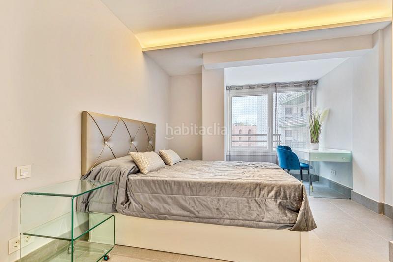 Foto fbfb7708-c3b1-45df-b301-132fe2afbadb. Alquiler piso en avenida del mar 7 espectacular apartamento en 1era linea de playa disponible hasta finales de julio de 2026 en Marbella
