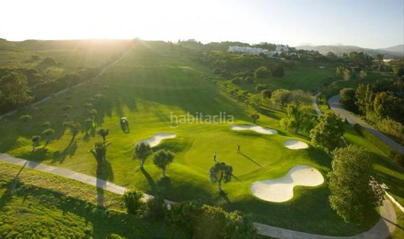 Foto df3e8fef-dcf9-439a-b680-e625dd20adda. Terreny residencial a Estepona golf Estepona
